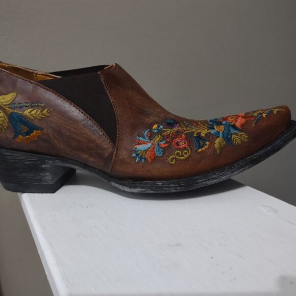 Old Gringo - floral embroidered ankle booties - NWOT - size 8 (but fits 8.5) - Picture 4 of 9